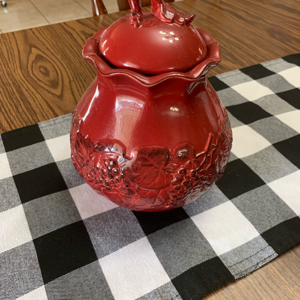 Elegant Red Ceramic Vase